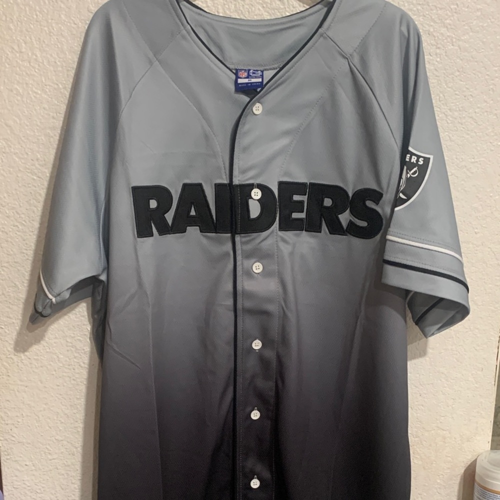 NFL Raiders Gray and Black Gradient Jersey - Picture 1 of 10